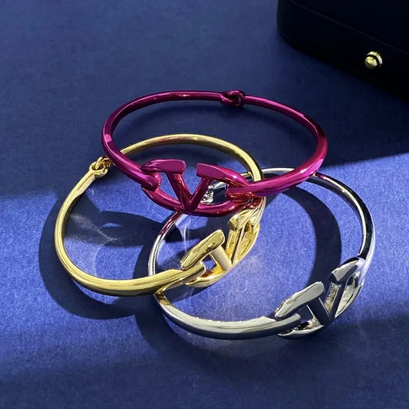 valentino bracelets s_12150361